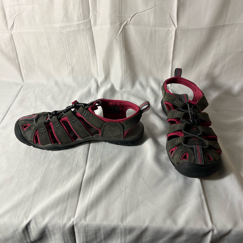 Keen Clearwater CNX Grey & Pink Sandals 6.5 - Picture 5 of 12